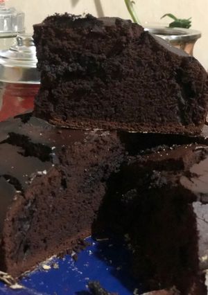Una foto de Bizcochuelo sin gluten chocolate/vainilla