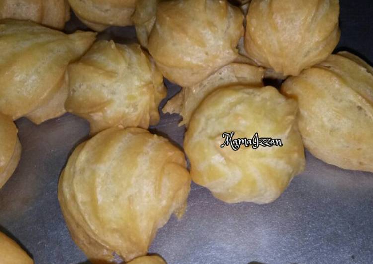 Kue Sus Keju Kering (CrispyEclairs)