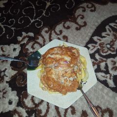 A picture of Chips and egg.