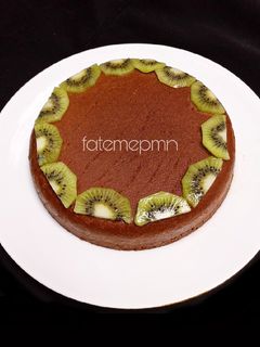 عکسی از دستور کیک بدون شکر و روغن و فر
