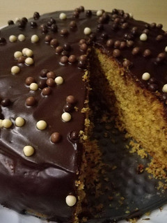 Una foto de Bizcocho de zanahoria y chocolate