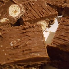 Malteser Tiffin A picture of Malteser Tiffin.