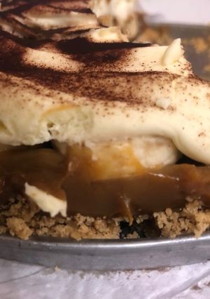 Una foto de Torta de banana split de Flor