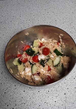 Une photo de Salade de pâtes grecque