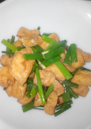 Foto resep Ca bunga bawang masak tahu