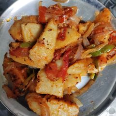 A picture of Fried Idli.