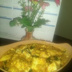 A picture of Paneer Garlic Methi Gadbad Masala.