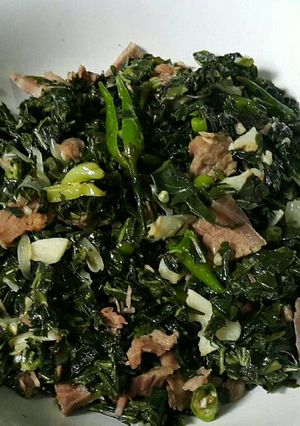 Foto resep Oseng daun singkong daging sapi