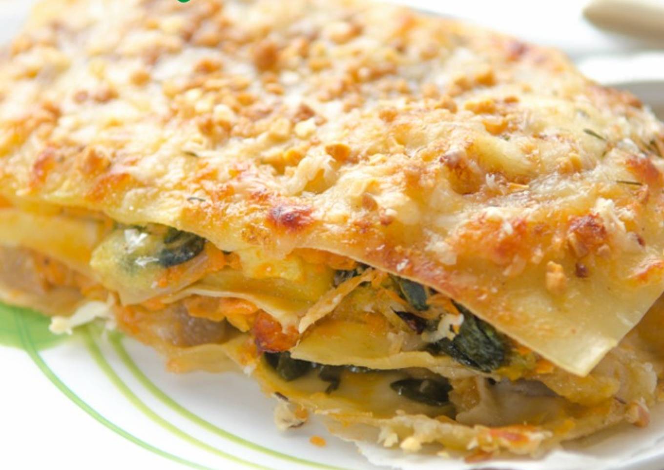 Lasaña vegetal de espinacas y boloñesa de lentejas