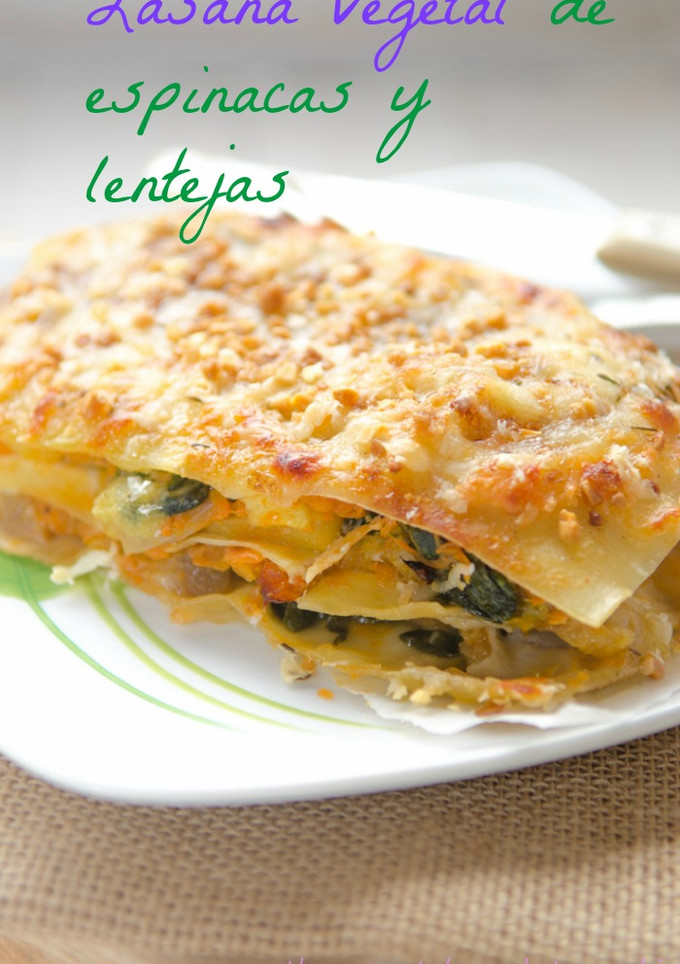 Una foto de Lasaña vegetal de espinacas y boloñesa de lentejas