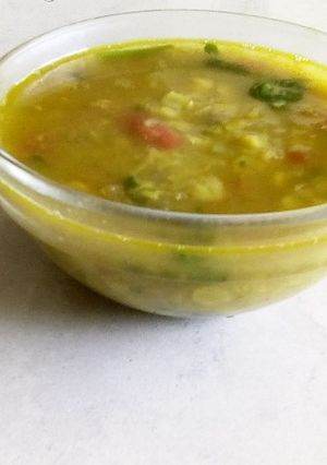 A picture of Chana dal curry.