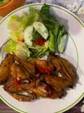 Fried Chicken Wings with Fish Sauce