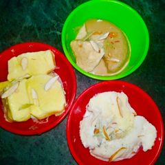 A picture of Homemade ice-cream (Custard, Coffee, Milk).