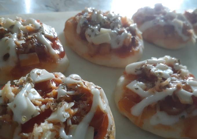 Cara Buat Pizza tevlon takaran sendok dg topping saus yg ulalaà🍕🍕 Praktis