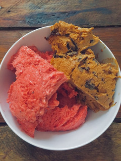 Una foto de Helado de Frutilla al agua 🍓