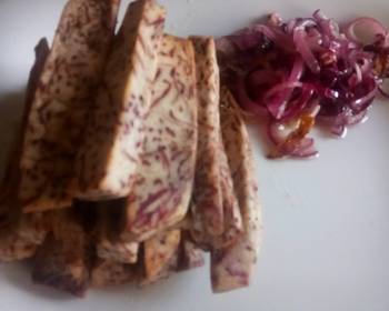 Unique Recipe Oven roasted crispy arrow root sticks with buttered onions Practical Delicious