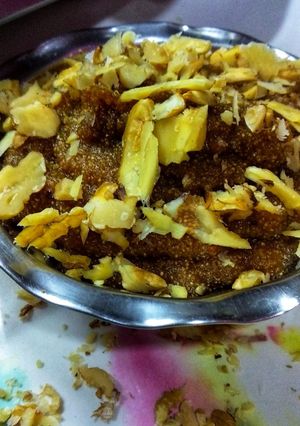 A picture of Jaggery Halwa.