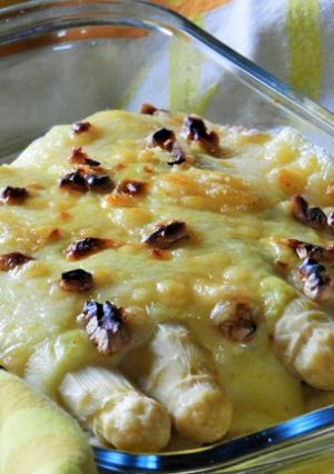 Une photo de Asperges gratinées au Comté