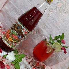 A picture of Roohafza mocktail.