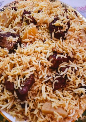 A picture of Beef Pulao.
