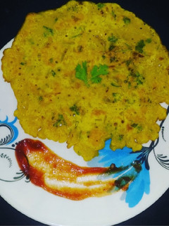 बेसन का चीला (Besan ka Cheela recipe in Hindi) रेसिपी मुख्य फोटो