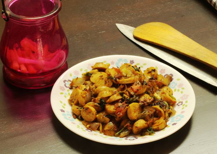 How to Cook Appetizing Sausage Koottan- A desi touch to the western
staple