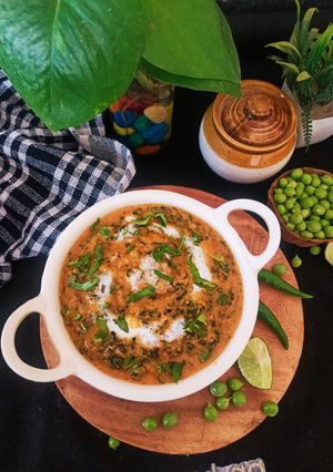 ‌ मेथी मटर मलाई Methi Matar Malai रेसिपी मुख्य फोटो