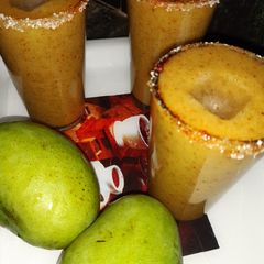 A picture of Kachhe pakke aamo ka panna / raw mango panna.