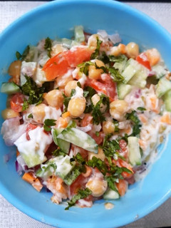 A picture of Creamy Chickpea salad.