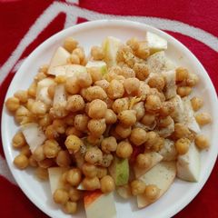 A picture of Chana chat.