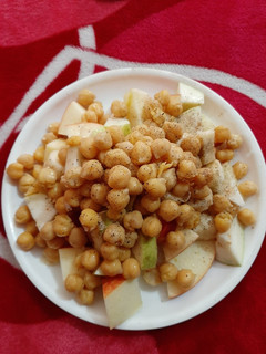 A picture of Chana chat.