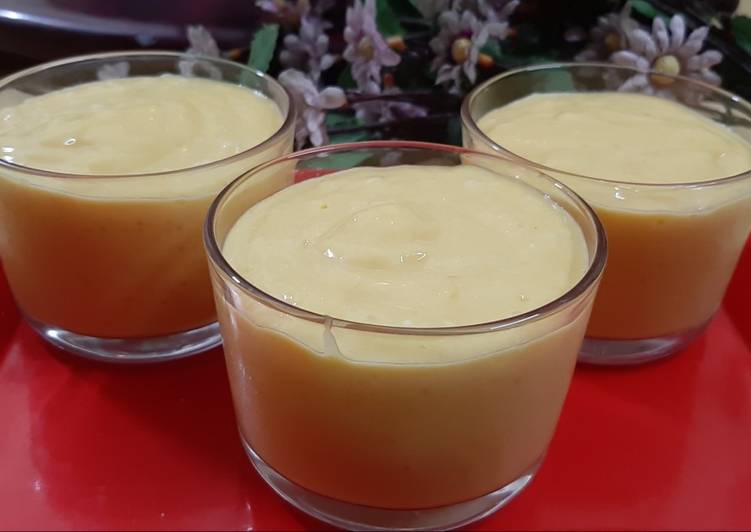 How to Prepare Ultimate Mango milkshake