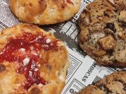 Una foto de cookies relleno