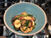 Hình ảnh của cà tím xào lá lốt