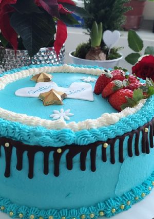 O poză a rețetei Tort de cacao cu cremă de mascarpone și fructe.