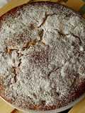 Torta di pesche e amaretti