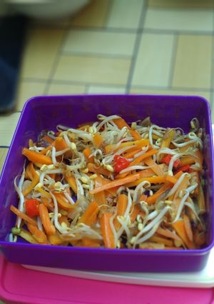 Foto resep Oseng Wortel Tauge makan siang debm