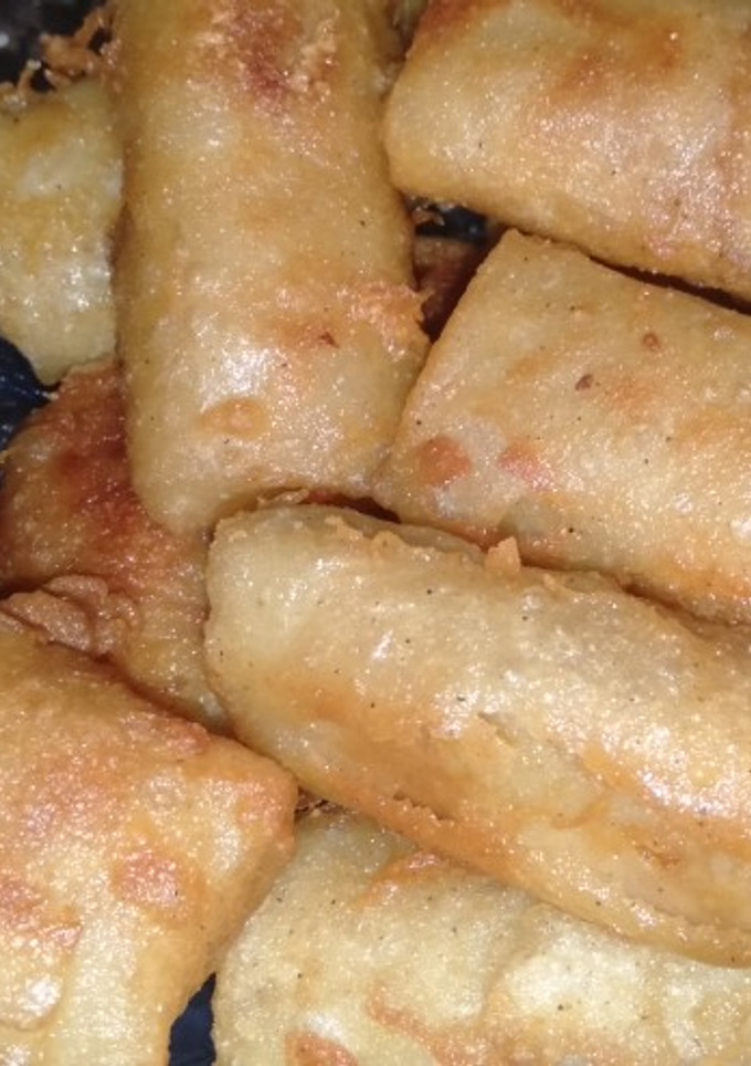 Foto resep Risol isi Ayam Wortel Pedas