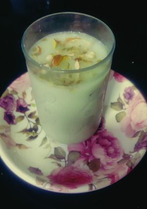 A picture of Paan Shot Pistachio Milkshake.