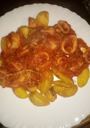 Una foto de Calamares en salsa