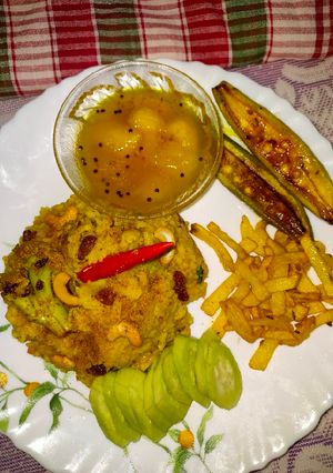 ভুনা খিঁচুড়ি (bhuna Khichdi recipe in Bengali) রেসিপির প্রধান ছবি
