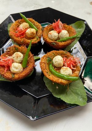 A picture of Aloo Paneer Bird Nest.