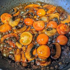 A picture of Quick & easy dirty vegan fry-up.
