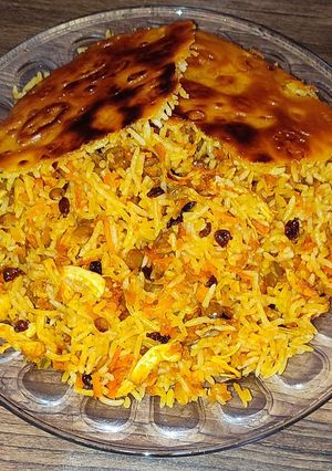 عکسی از دستور پلو مخلوط عدس و هویج با مرغ 🌸
