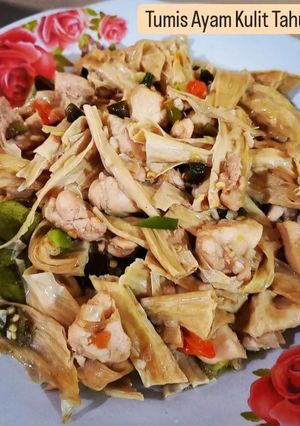 Foto resep Tumis Ayam Kulit Tahu Pedas