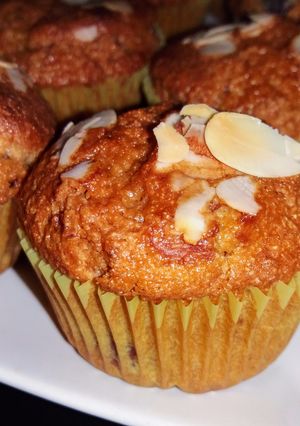 Meggyes-csokis muffin recept fotója