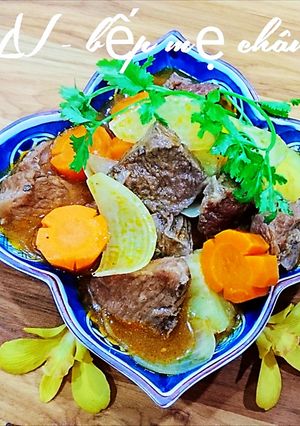 Hình của món Bò sốt vang.
