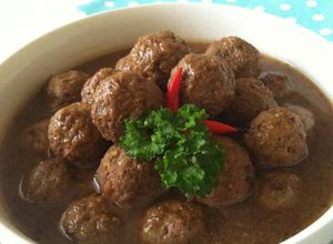 Foto resep Semur Bola-Bola Daging