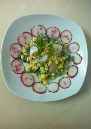 Hình của món Salad Mặt Trời.