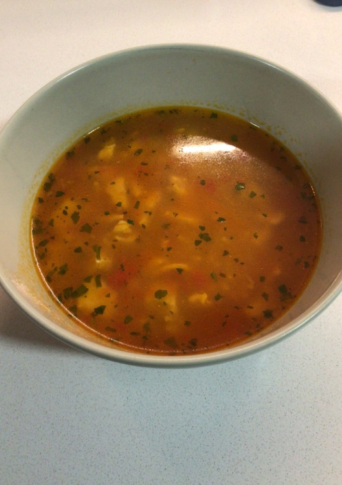 Una foto de Sopa Turca de Tomate y Pollo